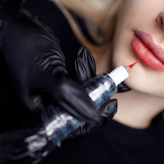 trajna šminka usana