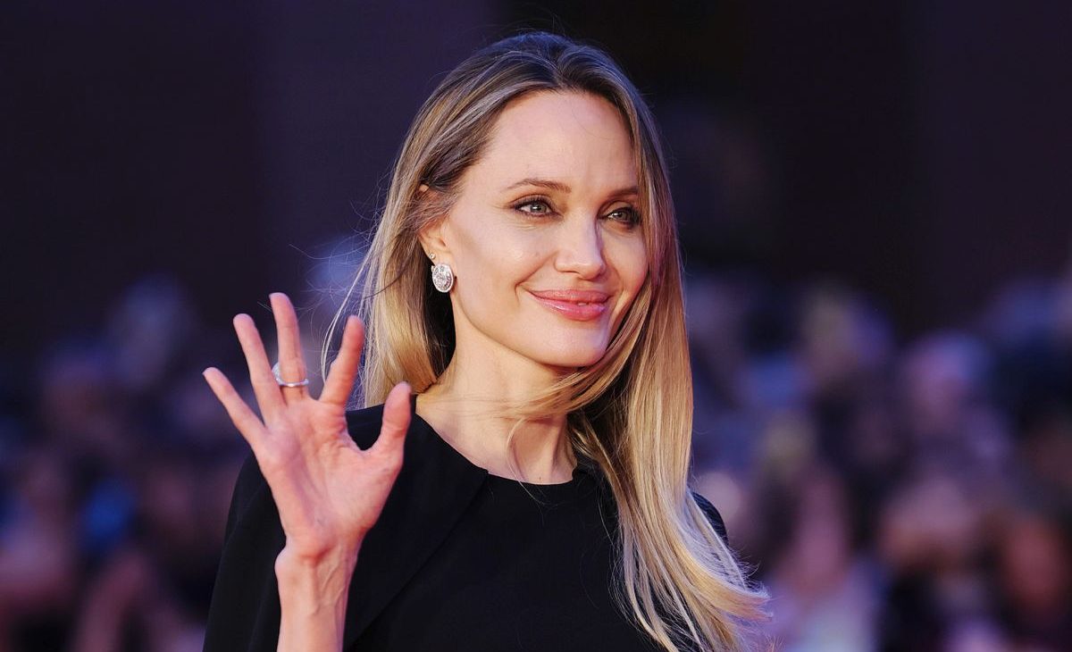 Angelina Jolie