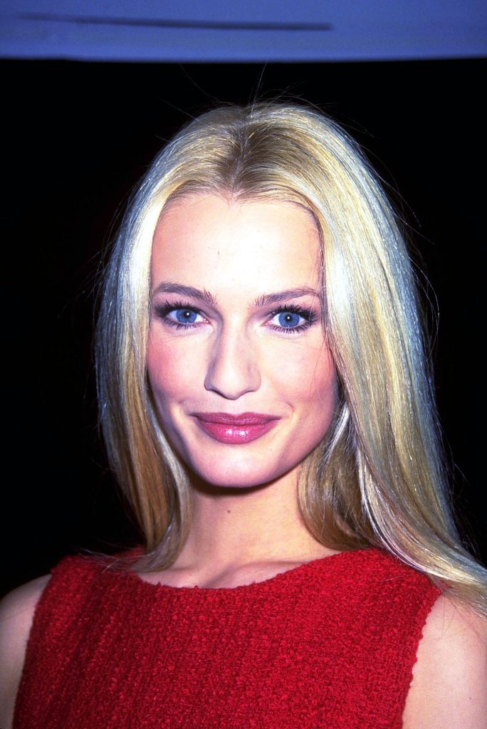 karen Mulder